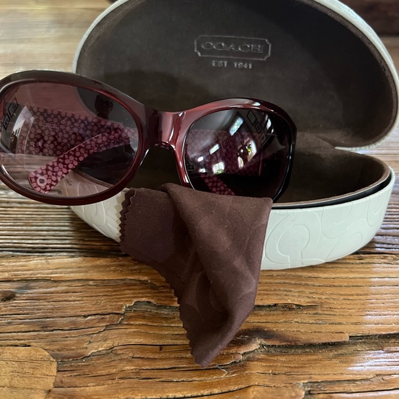 COACH SUNGLASSES BURGANDY “Susie” with pink accent - Picture 15 of 16